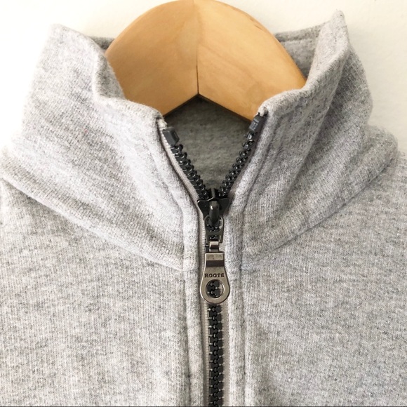 SOLD Vintage 90s Roots Grey Embroidered Quarter Zip Sweatshirt - Picture 6 of 7